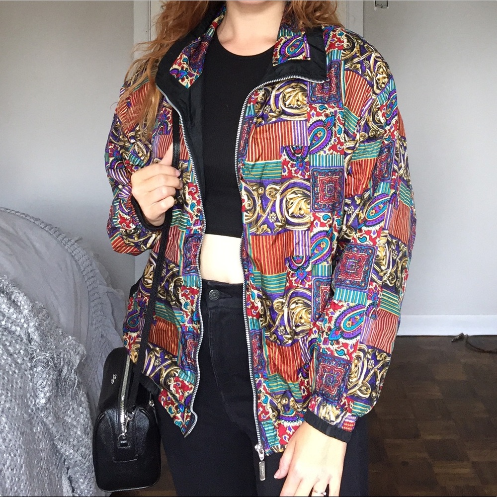 Vintage 80’s multicolour bomber jacket 🌈